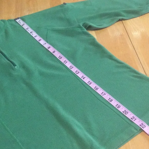 L.L. Bean lightweight quarter zip flleece - Picture 4 of 7